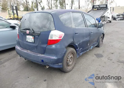 2010 Honda Fit from USA, damaged, VIN JHMGE8H24AS007087